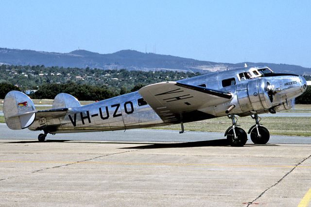 VH-UZO — - LOCKHEED 10-A ELECTRA - REG VH-UZO (CN 1108) - PARAFIELD AIRPORT ADELAIDE SA. AUSTRALIA - YPPF 16/2/1996