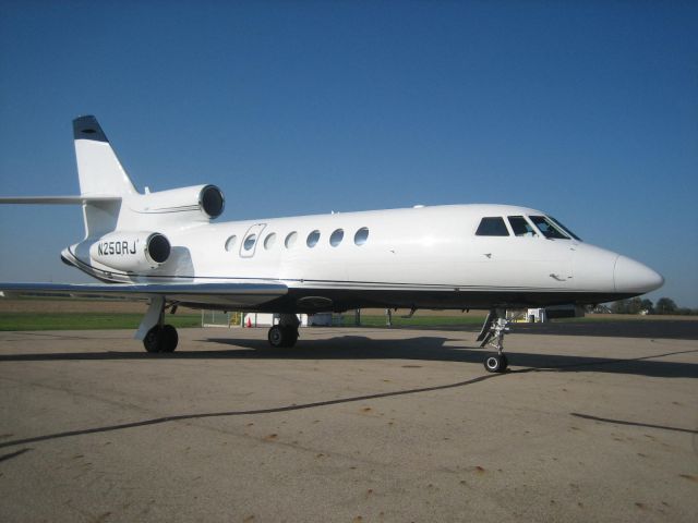 Dassault Falcon 50 (N250RJ)