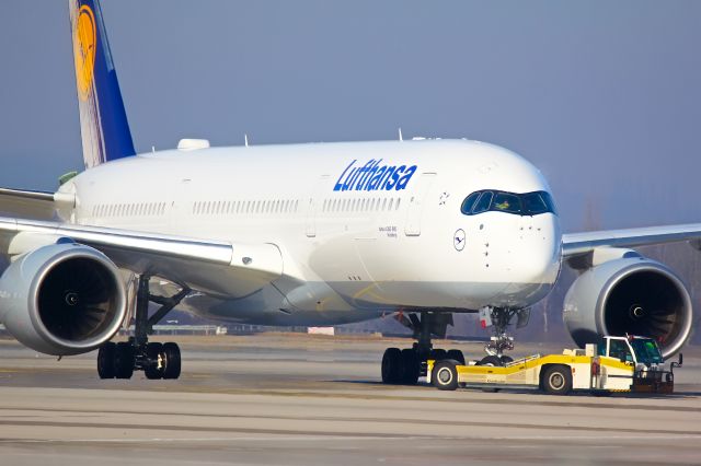 Airbus A350-900 (D-AIXA)