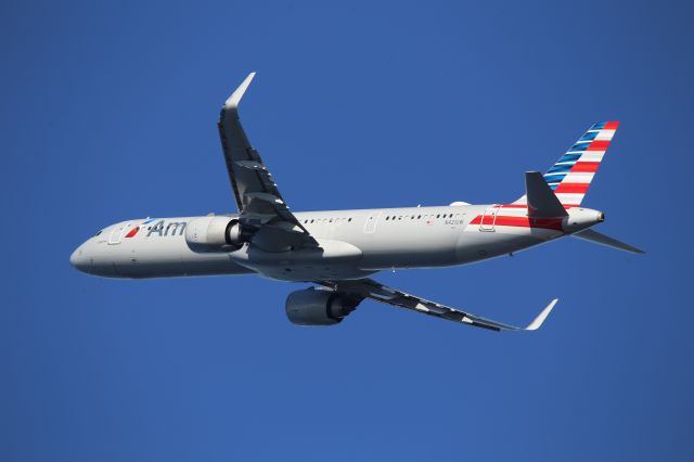 Airbus A321neo (N421UW)