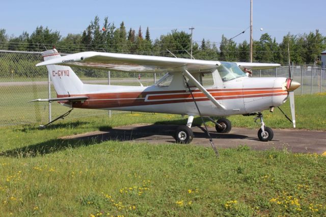 C-GVYQ — - C-GVYQ Cessna 152 RVA à l'Aéroport de Trois-Rivières QC. CYRQ 13-07-2019