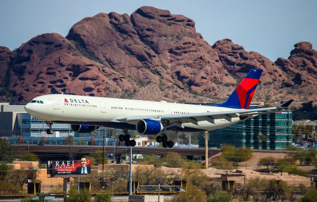 Airbus A330-300 (N806NW) - SPOTTED AT KPHX; FEB, 28, 2021