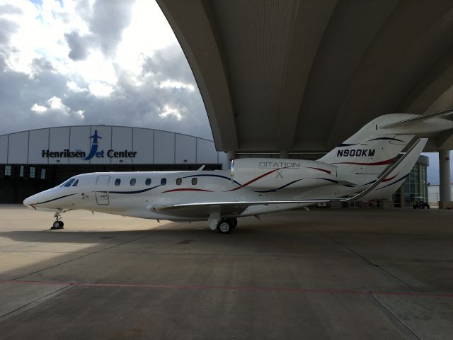 Cessna Citation X (N900KM)