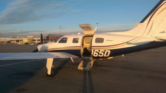 Piper Malibu Mirage (N1065D)