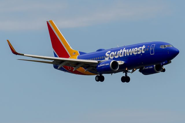 Boeing 737-700 (N7822A) - 8/17/2020
