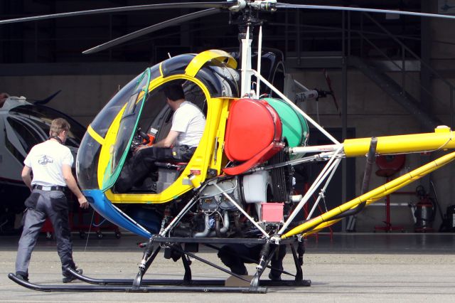 SCHWEIZER 269 (F-GYCB)