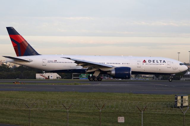 BOEING 777-200LR (N708DN) - on 2 May 2017