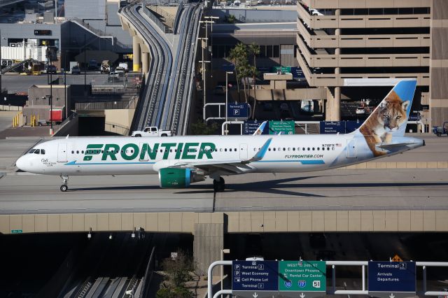 Airbus A321 (N718FR)