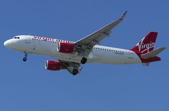 Airbus A320 (N361VA)