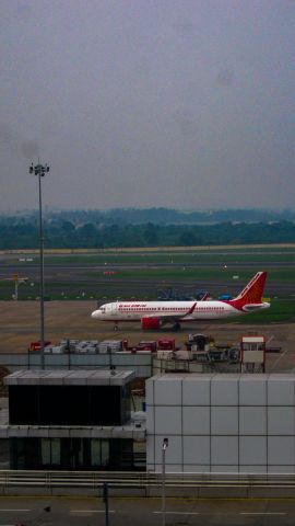 Airbus A320 (VT-EXF)
