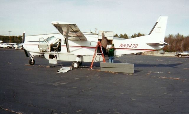 Cessna Caravan (N9347B) - Caravan on the ramp at Orange getting ready for the annual Thanksgiving Boogie, back in 2001.  