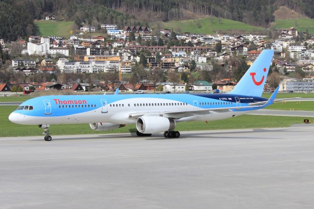 Boeing 757-200 (G-CPEU)