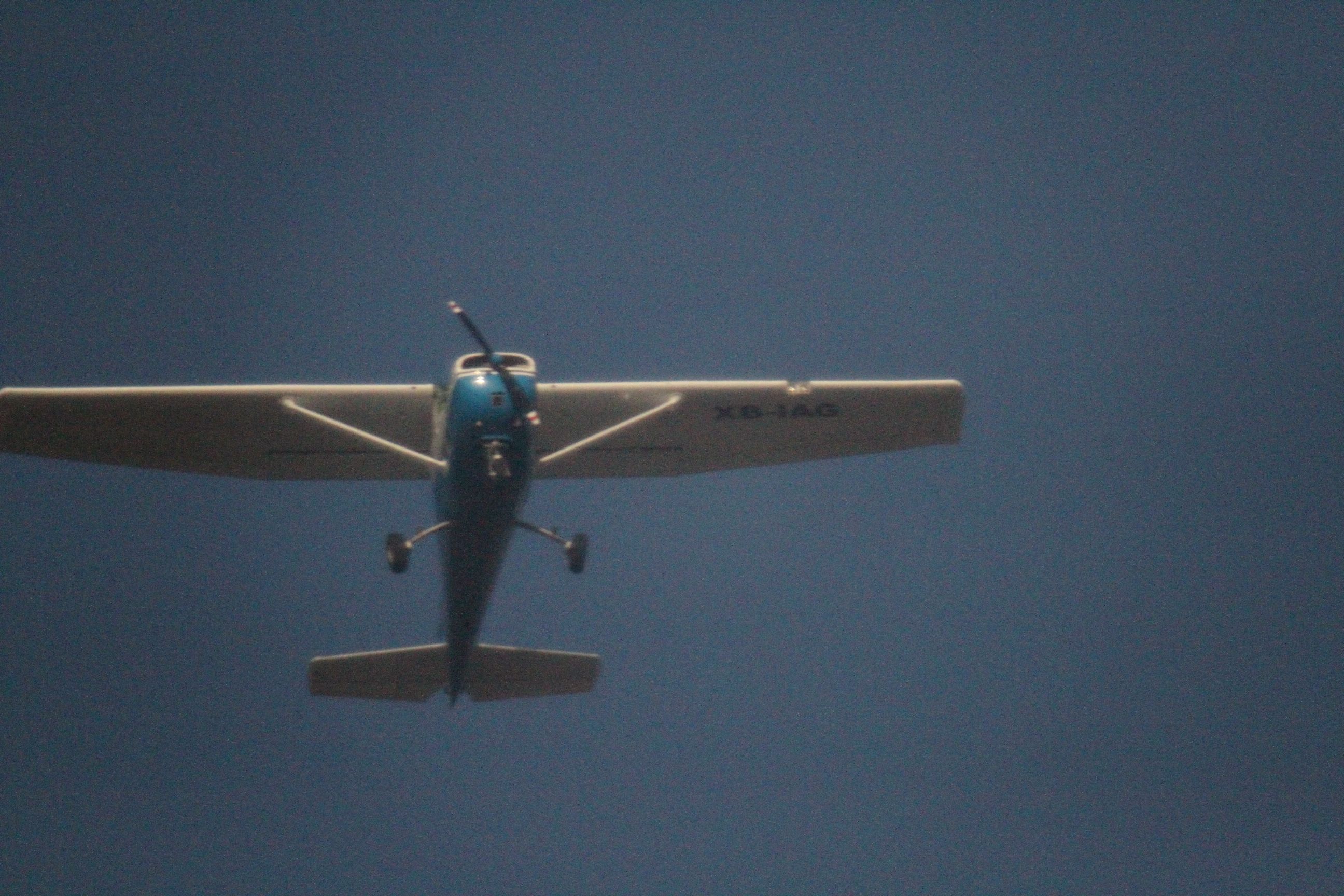 Cessna Commuter (XB-IAG) - Piloto en entrenamiento 27 MMTJ