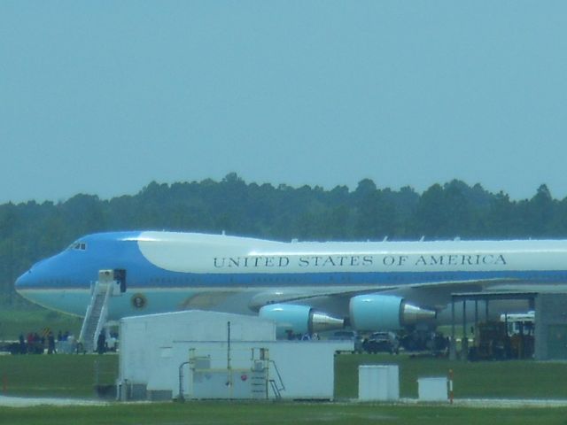 — — - At Jax Airport with Air Force 1 landing!