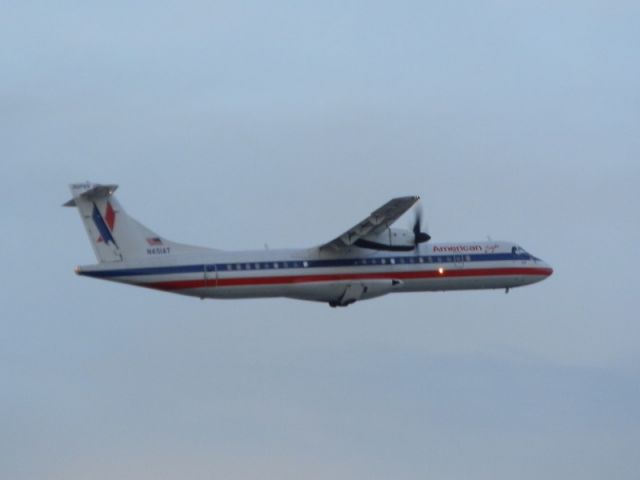 ATR ATR-72 (N451AT)