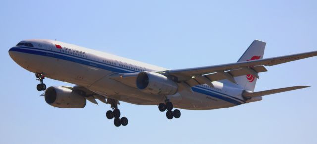 Boeing 787-8 (B-5918) - Air China # 829 on Final, 30L from Shanghai(PVG)  09-15-2016  