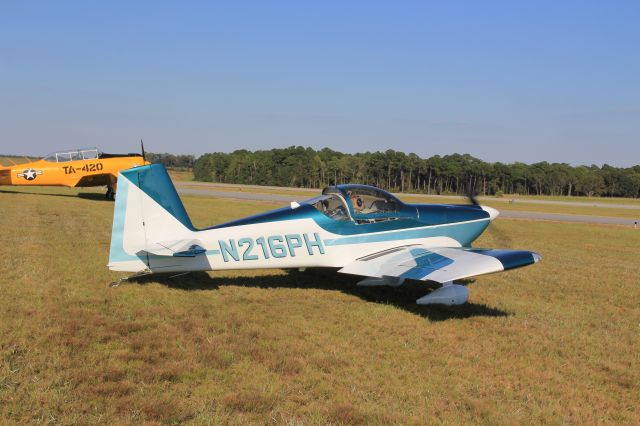 Beechcraft Super King Air 200 (N216PH) - 2013 Thomasville, GA EAA Fly-In