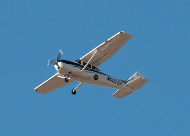 Cessna Skylane RG (N6025F) - Departing cross wind from 27 at Carson City