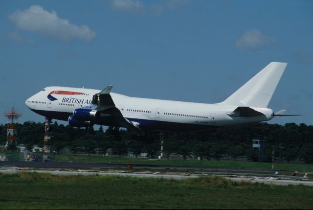 Boeing 747-400 (G-CIVM) - Short Final at Narita Intl Airport Rwy16R on 1997/07/09