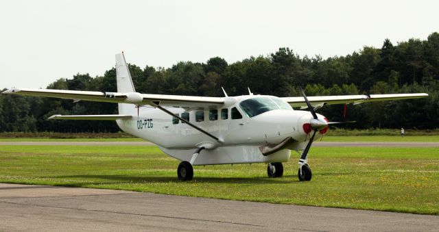 Cessna Caravan (OO-PZG) - PREV. REG. F-HOBI