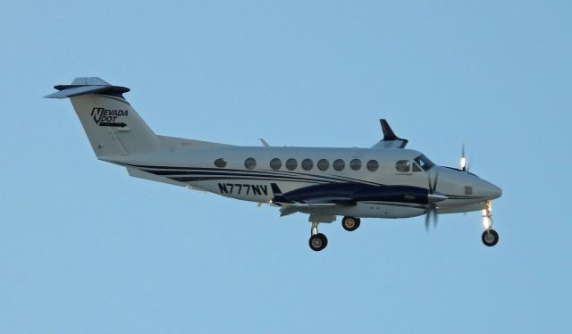 Beechcraft Super King Air 350 (N777NV) - N777NV