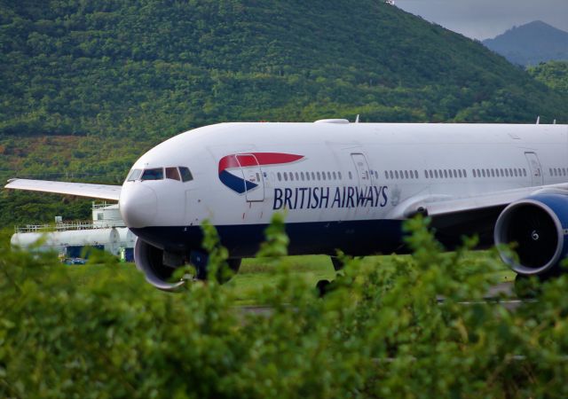 Boeing 777-200 (G-VIIX)