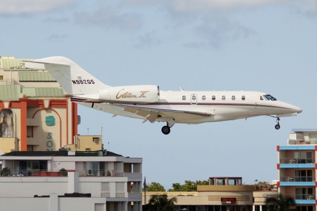 Cessna Citation X (N982QS)