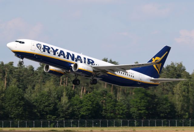 Boeing 737-800 (EI-DLF)