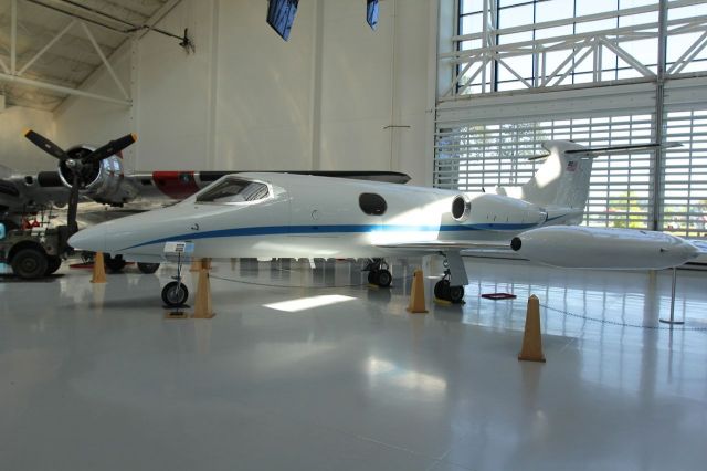 Learjet 24 — - Lear Jet at the Evergreen Museum  at KMMV 7-15-2013