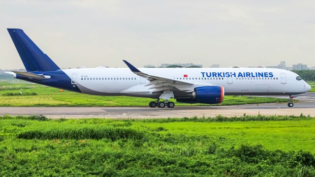 Airbus A350-900 (TC-LGI)
