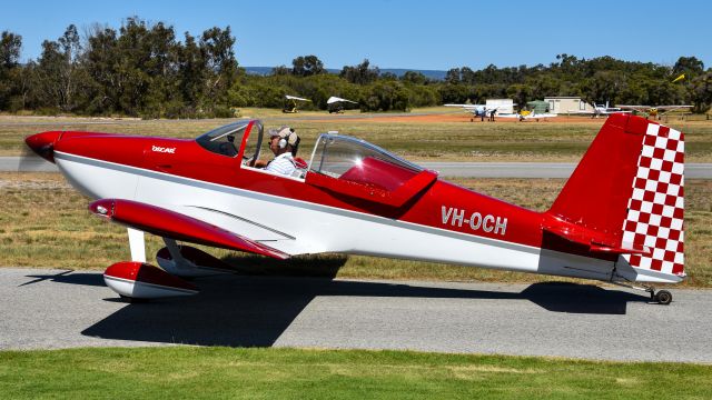 Vans RV-7 (VH-OCH)