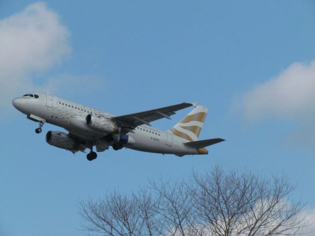 Airbus A319 (G-EUPH) - AIRBUS A319