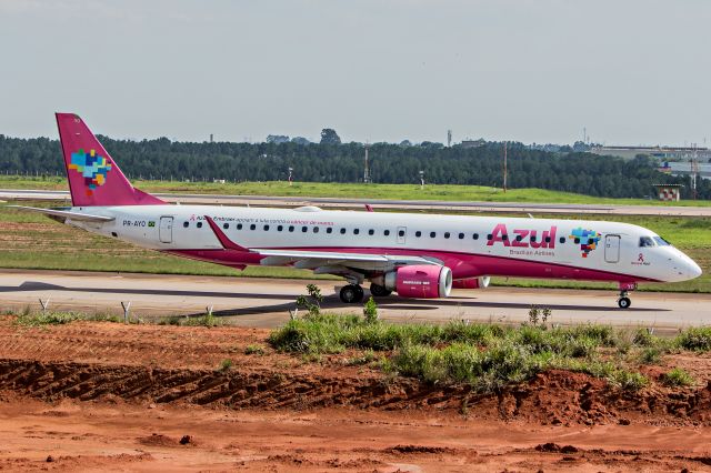 Embraer ERJ-190 (PR-AYO) - Azul Linhas Aereas (Pink Ribbon Livery) / Embraer ERJ-195br /Registration: PR-AYObr /br /Campinas (VCP) / Unknown br /br /Fotografia: Marcelo Luiz 