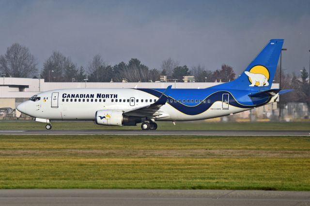 BOEING 737-300 (C-GICN)