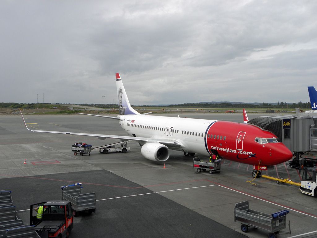 Boeing 737-800 (LN-NOH)