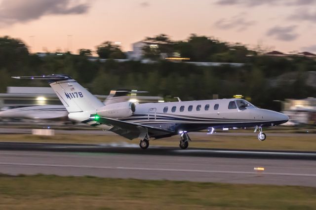 Cessna Citation CJ3 (N117B)