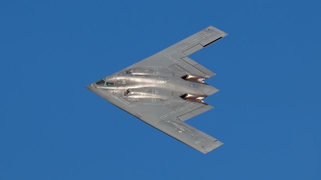 Northrop Spirit (quad-jet) (B2) Aircraft (page 1) - FlightAware