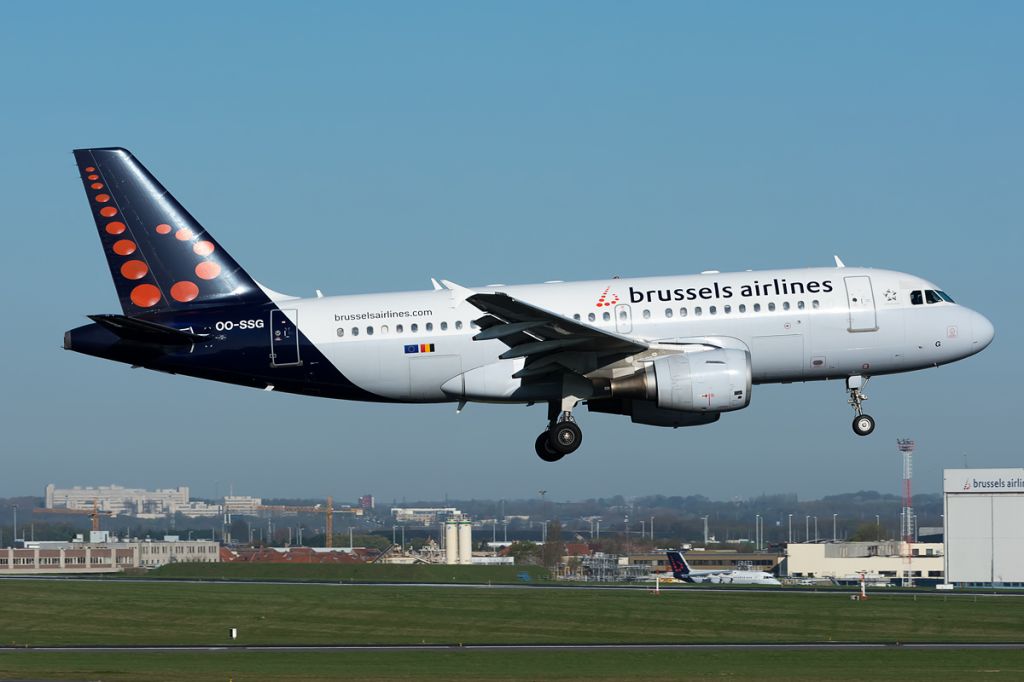 Airbus A319 (OO-SSG)