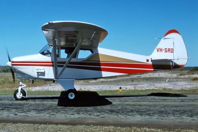 Piper PA-22 Tri-Pacer (VH-SRD) - PIPER PA-22-108 COLT - REG : VH-SRD (CN 22/9516 - CALOUNDRA QLD. AUSTRALIA - YCDR 913/9/1992) 35MM SLIDE SCANNED AT 6400 DPI WITH A EPSON V700 PERFECTION FLATBED SCANNER.