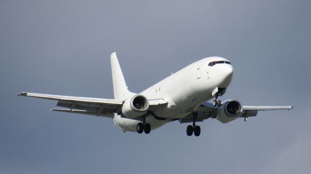 BOEING 737-400 (ZK-PAU) - An Airwork charter from Melbourne post COVID.
