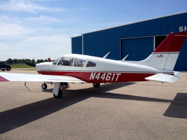 Piper Cherokee (N4461T)