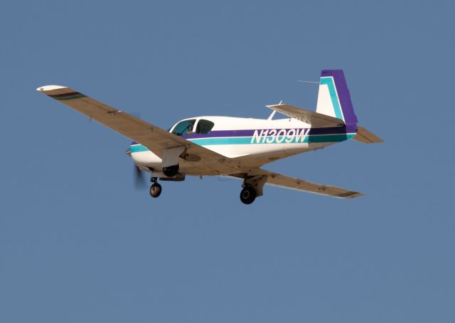 Mooney M-20 (N1309W)