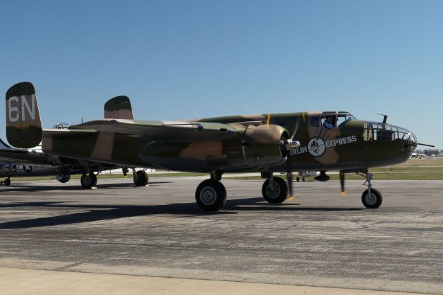 North American TB-25 Mitchell (N10V) - 2019-04-20 EAA Weeks Hangar