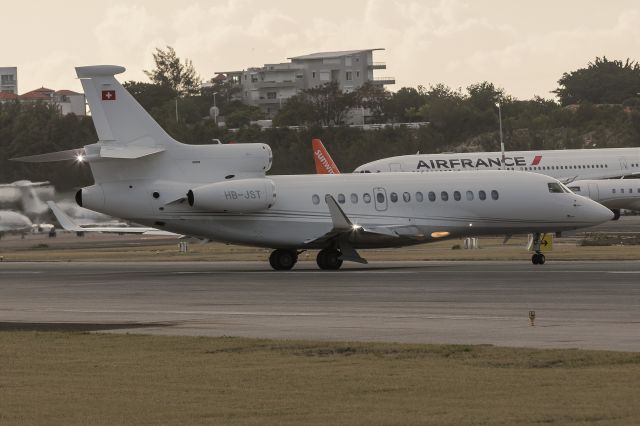 Dassault Falcon 7X (HB-JST)