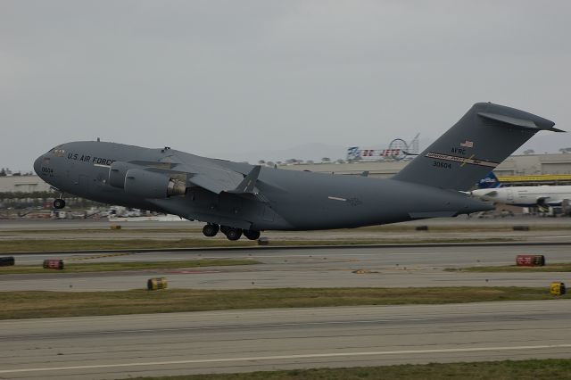 Boeing Globemaster III (N30604) - A USAF C-17 is returned to service after heavy maintenance at Long Beach Depot Center.