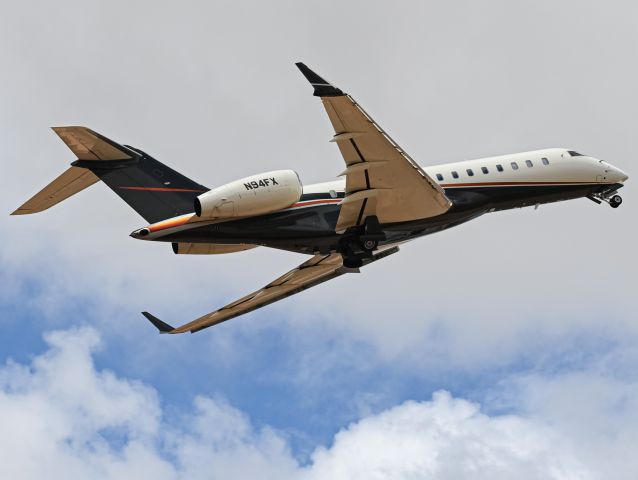 Bombardier Global Express (N94FX)