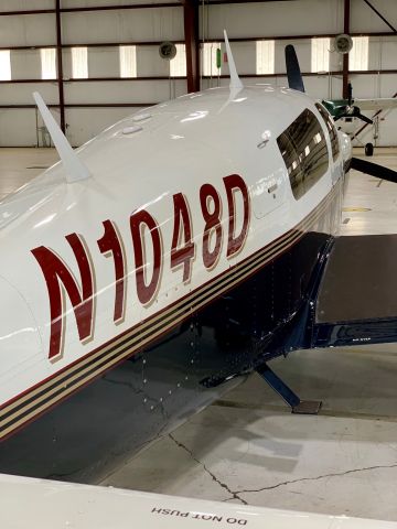 Mooney M-20 Turbo (N1048D)