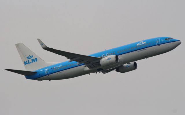 PH-BXC — - klm b737-8 ph-bxc dep shannon 17/9/14.