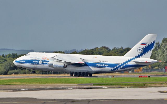 Antonov An-124 Ruslan (RA-82044) - volga-dnepr an-124-100 ra-82044 dep shannon for athens 16/8/18.