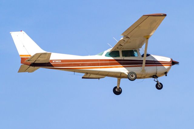 Cessna Skyhawk (N738ZM)